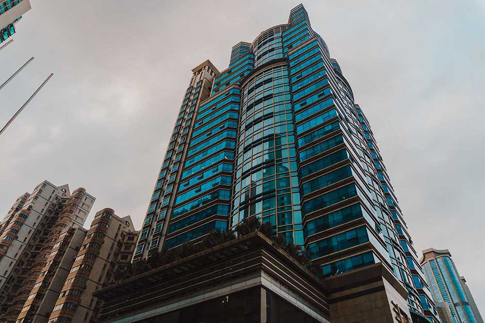 prise-de-vue-contre-plongee-oblique